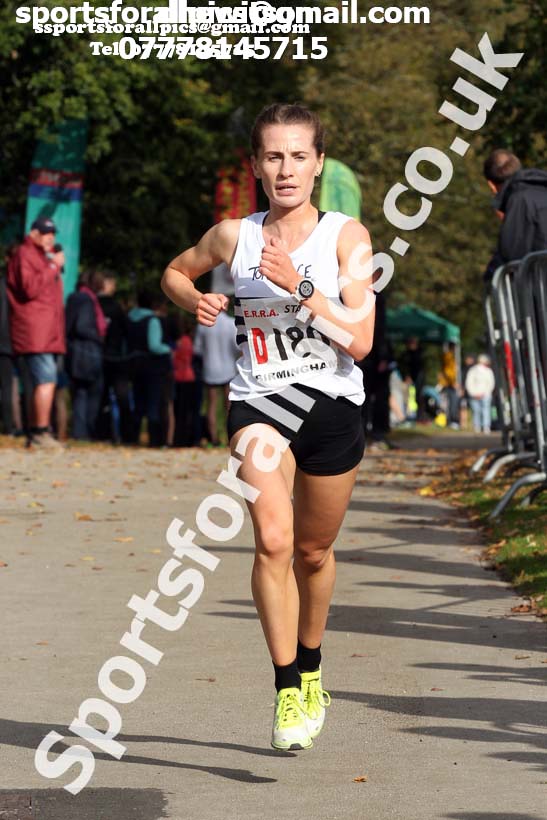 Senior womens 4 stage road relay, 2019 ERRA 6 and 4 Stage Relay and Young Athletes.  Photo: David T. Hewitson/Sports for All Pics